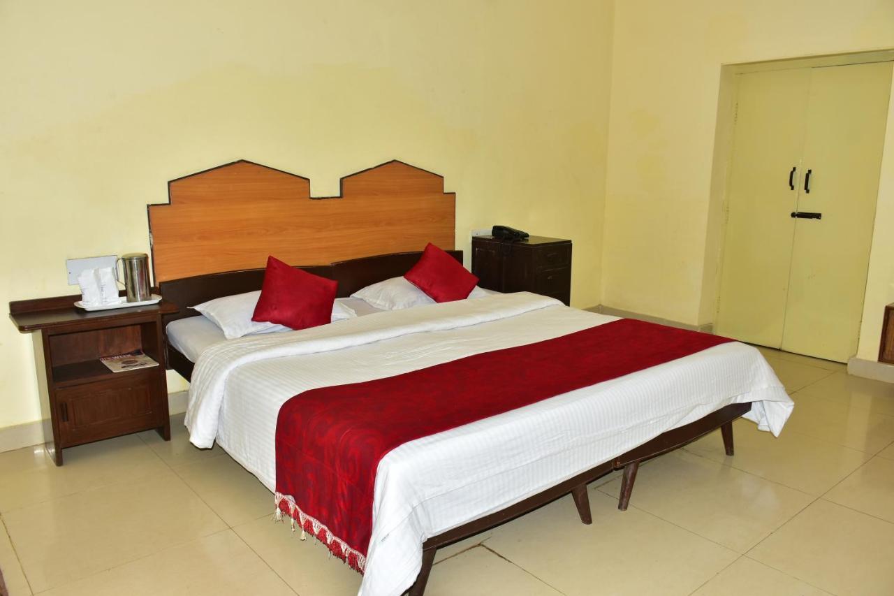 Kstdc Hotel Mayura Sudarshan ,Ooty Exterior photo