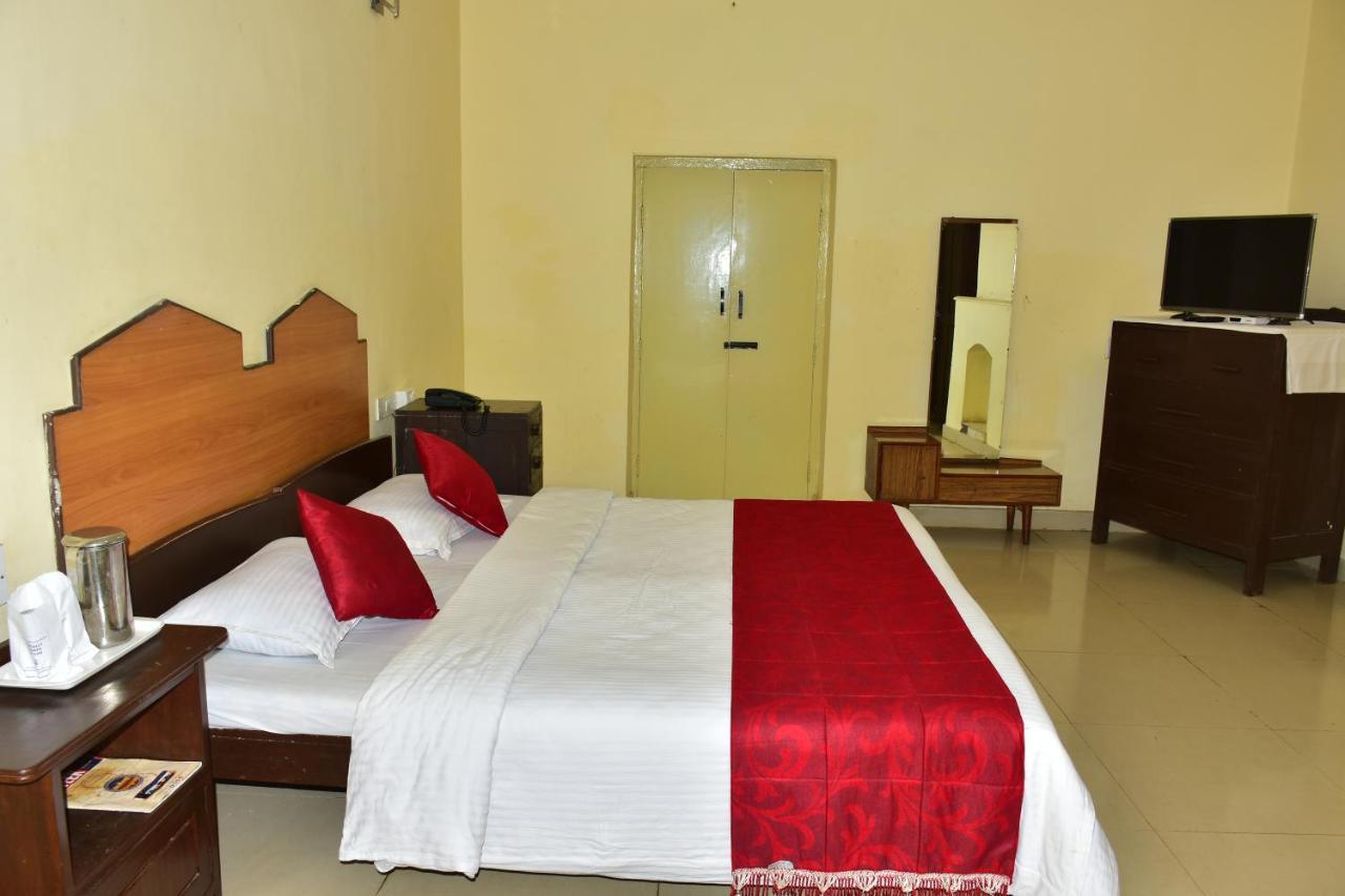 Kstdc Hotel Mayura Sudarshan ,Ooty Exterior photo